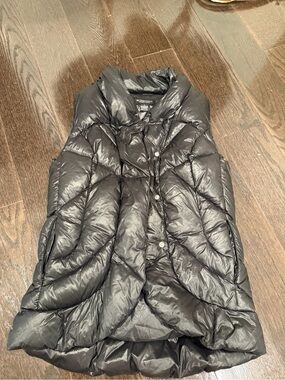 Beyond Yoga Black Quilted Puff Vest with High Collar